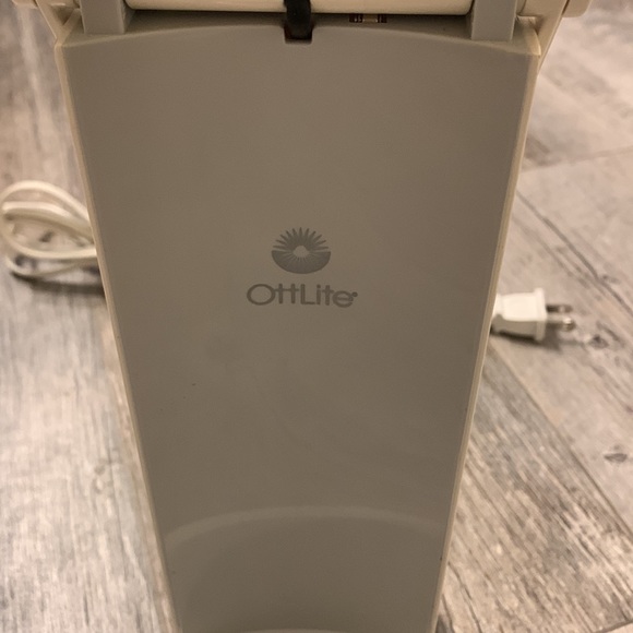 OttLite - Picture 5 of 6